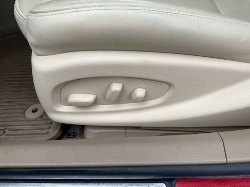 Used 2016 Cadillac CTS Luxury image 22