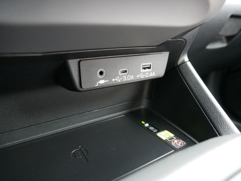 Certified 2025 Subaru Crosstrek 2.5i Limited w/ Popular Package #3A AWD/4WD image 33