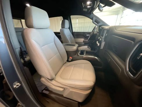 Used 2020 GMC Sierra 1500 Elevation w/ Elevation Value Package image 24