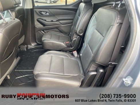 Used 2020 Chevrolet Traverse Premier AWD/4WD image 25