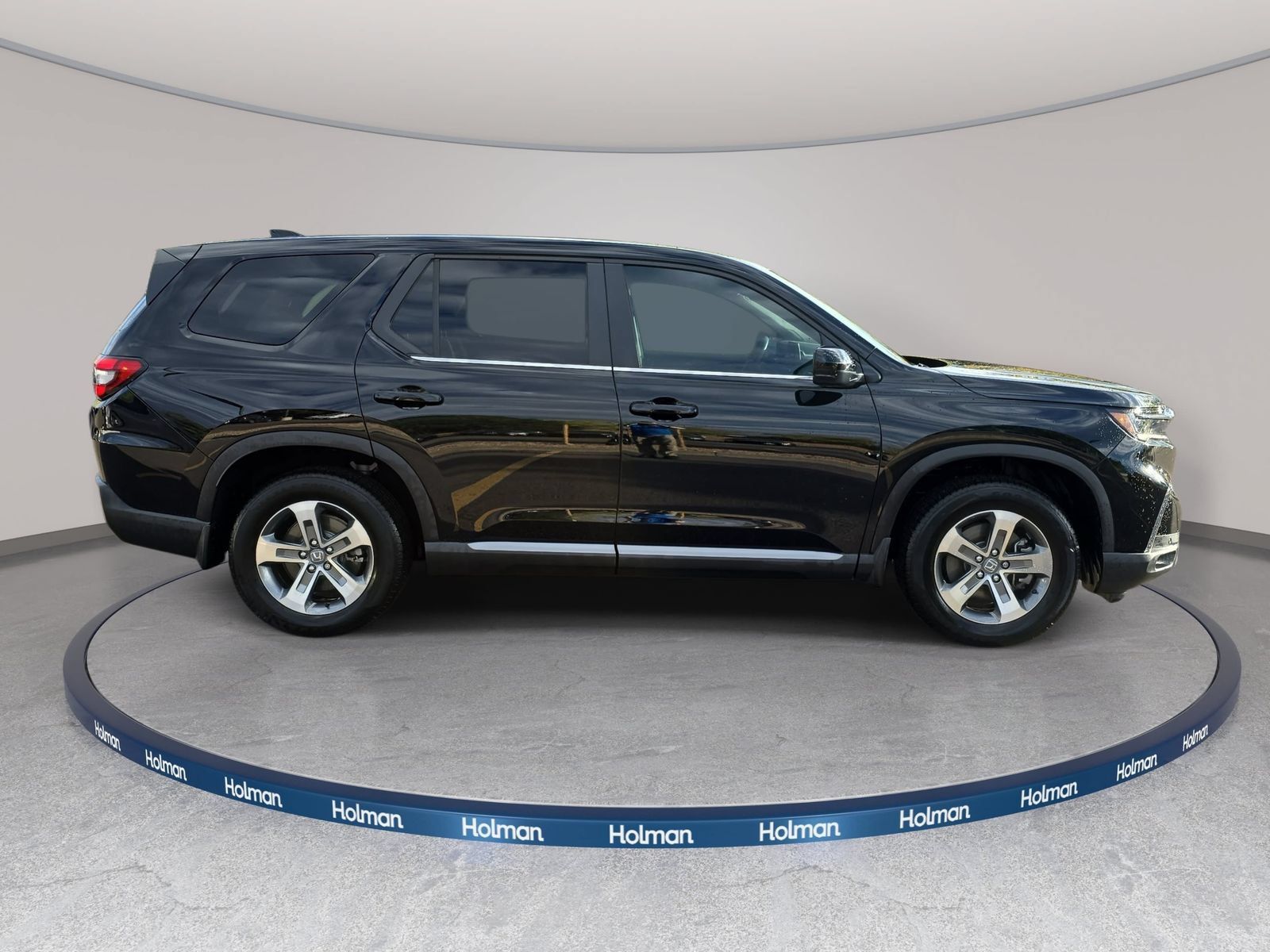 Used 2025 Honda Pilot EX-L image 5
