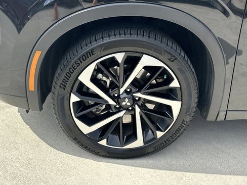 Used 2023 Mitsubishi Outlander SEL image 12