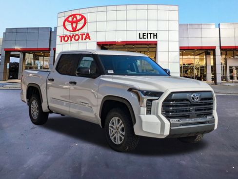 New 2025 Toyota Tundra SR5 image 3