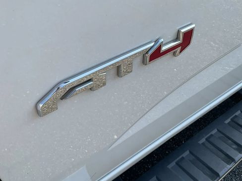 Used 2021 GMC Canyon AT4 w/ Driver Alert Package AWD/4WD image 13