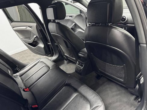 Used 2017 Audi A3 e-tron Premium image 50