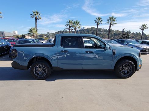Used 2023 Ford Maverick XLT image 4