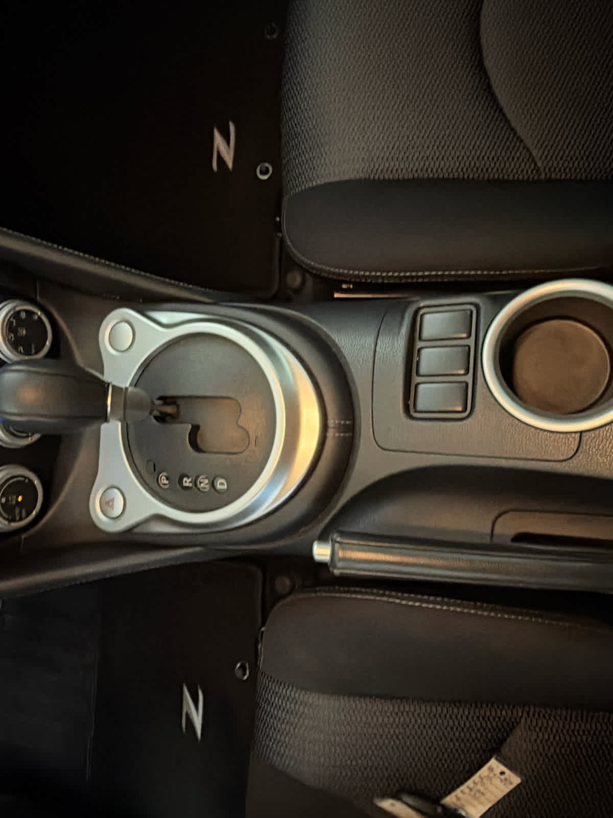 Used 2014 Nissan 370Z Coupe RWD image 21