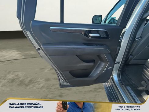 Used 2025 Chevrolet Tahoe Premier RWD image 26
