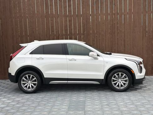 Used 2023 Cadillac XT4 Premium Luxury FWD image 13