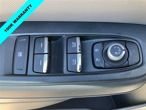 Used 2025 Subaru Forester Sport AWD/4WD image 31