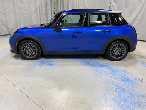 Certified 2025 MINI Cooper S image 6
