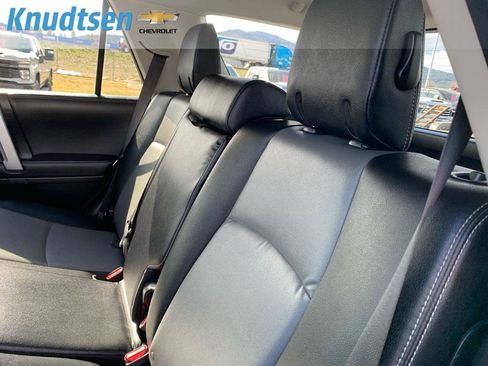 Used 2023 Toyota 4Runner SR5 Premium image 17