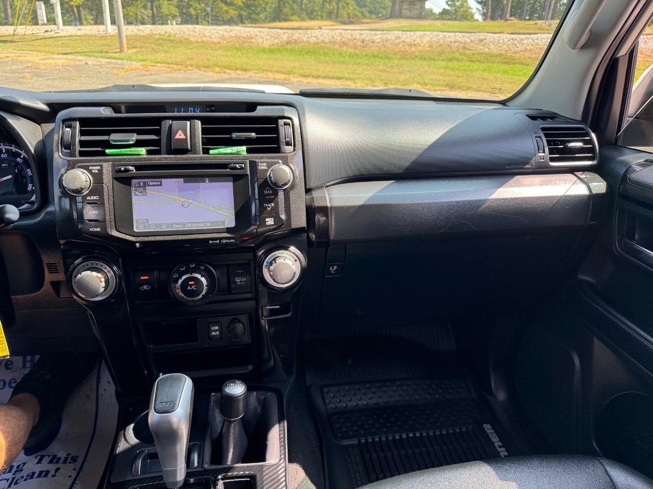 Used 2019 Toyota 4Runner TRD Off-Road Premium AWD/4WD image 34