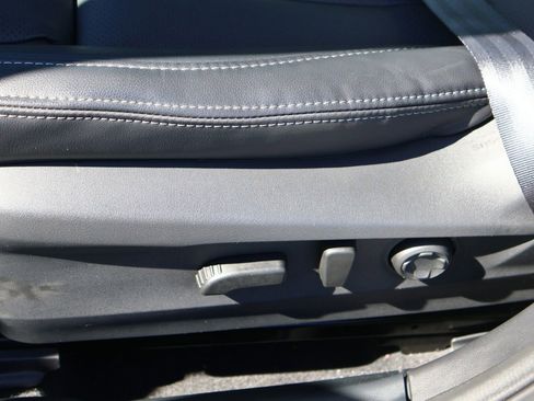 Used 2025 Subaru Outback Limited w/ Tech Package 2 image 19