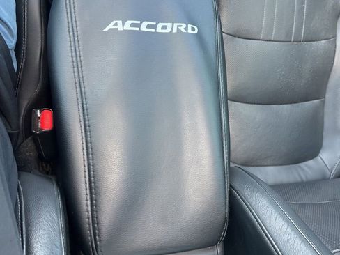 Used 2018 Honda Accord Touring image 54
