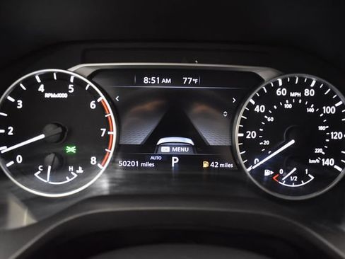 Used 2023 Nissan Rogue SV AWD/4WD image 25