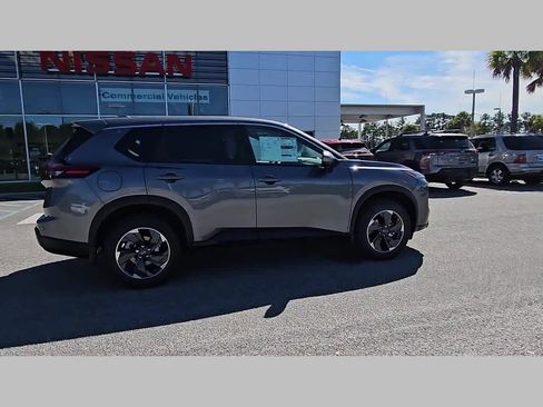 New 2026 Nissan Rogue SV image 33