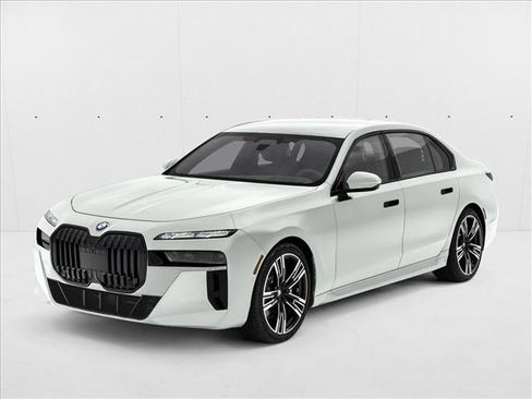 Used 2023 BMW 760i xDrive AWD/4WD image 1