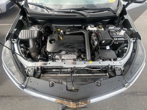 Used 2023 Chevrolet Equinox LT w/ LPO, Floor Liner Package image 17