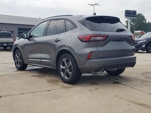 Used 2024 Ford Escape ST-Line w/ Tech Pack #1 FWD image 6
