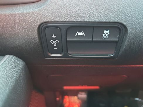 Used 2022 Kia Sorento S w/ Panoramic Sunroof Package FWD image 28