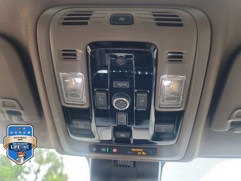 New 2026 GMC Yukon XL Denali w/ Denali Reserve Package AWD/4WD image 34