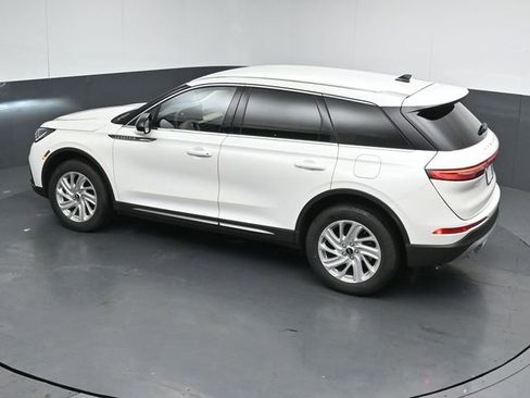 Used 2023 Lincoln Corsair AWD image 44