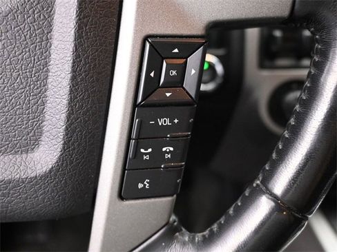 Used 2017 Ford Expedition Limited image 26