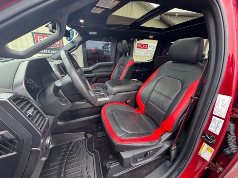 Used 2019 Ford F150 Lariat w/ Equipment Group 502A Luxury AWD/4WD image 14