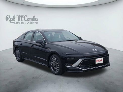New 2025 Hyundai Sonata Limited image 7