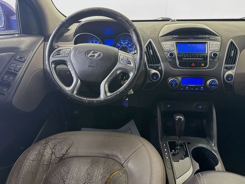 Used 2010 Hyundai Tucson Limited FWD image 25