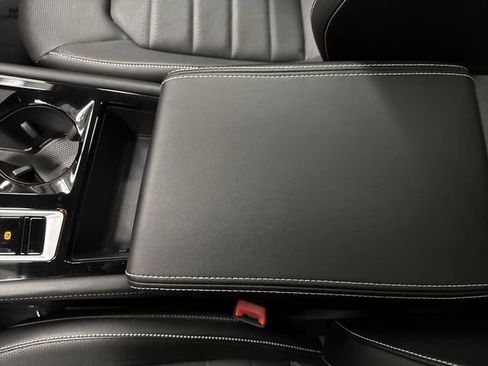 Used 2024 Volkswagen Atlas SEL image 22