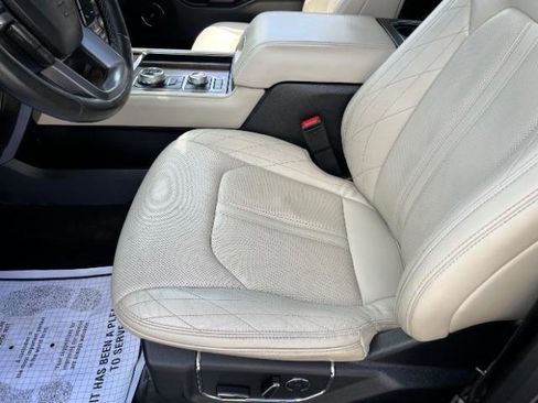 Used 2020 Ford Expedition Platinum AWD/4WD image 21
