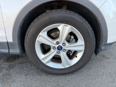 Used 2014 Ford Escape SE FWD image 36