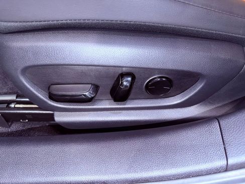 Certified 2023 Lexus ES 350 w/ Premium Package image 19