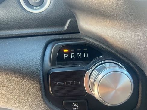 Used 2024 RAM 1500 Laramie RWD image 15