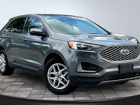 Used 2024 Ford Edge SEL AWD/4WD image 3
