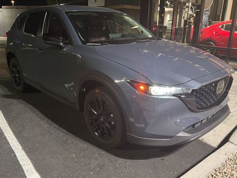 Used 2023 MAZDA CX-5 Carbon Edition image 2