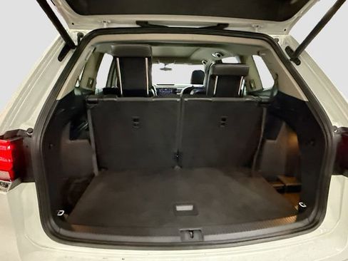 Used 2021 Volkswagen Atlas SEL Premium R-Line image 28