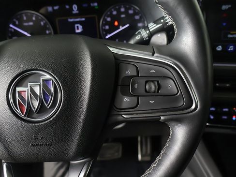 Used 2022 Buick Envision Essence w/ Sport Touring Package image 40