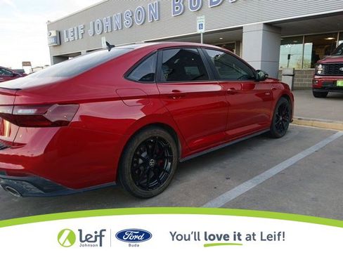 Used 2025 Volkswagen Jetta GLI Autobahn image 6