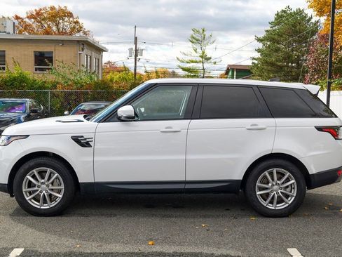 Used 2022 Land Rover Range Rover Sport SE image 4