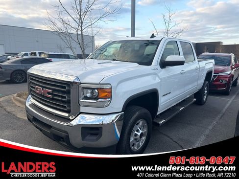 Used 2015 GMC Sierra 2500 SLE image 1