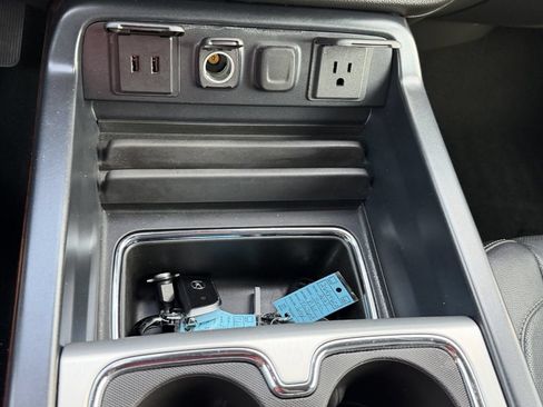 Used 2018 GMC Sierra 1500 SLT AWD/4WD image 26