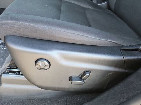 Used 2023 Dodge Durango R/T w/ Blacktop Package image 18