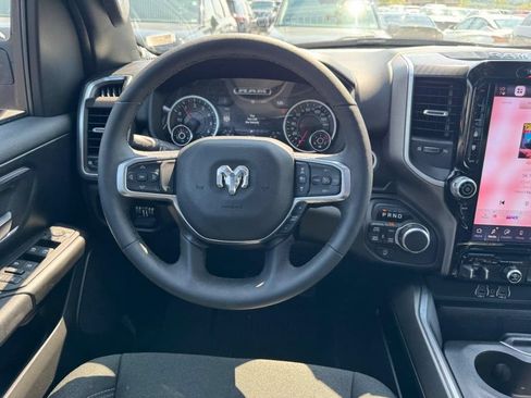 Used 2025 RAM 1500 Big Horn AWD/4WD image 13