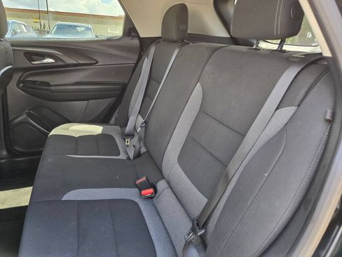 Used 2025 Chevrolet TrailBlazer LT AWD/4WD image 26