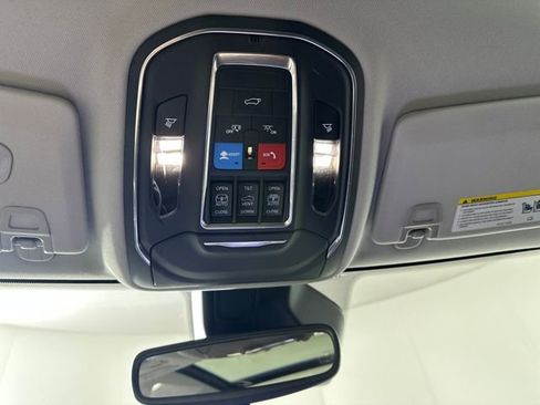 Used 2023 Jeep Grand Cherokee 4WD 4xe image 25