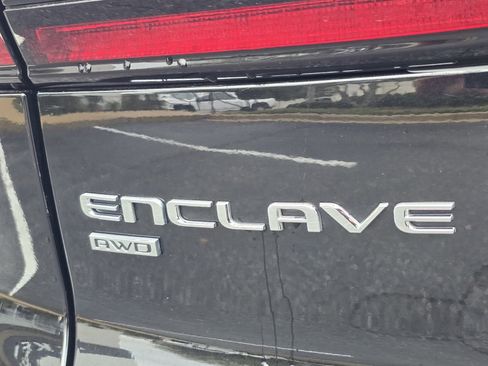 Certified 2025 Buick Enclave Sport Touring image 12