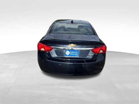 Used 2018 Chevrolet Impala LT w/ LT Leather Package FWD image 5